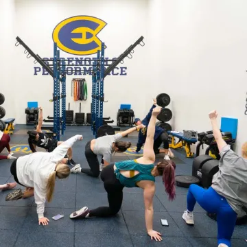 workout class in McPhee weight room 