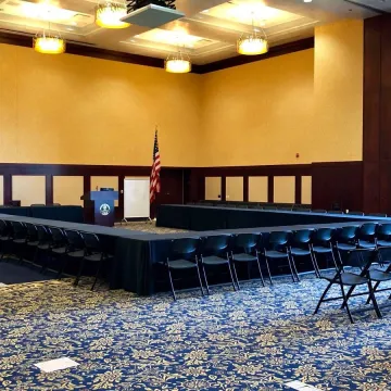 Dakota Ballroom | Large Meeting Set Up