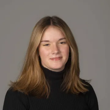 Heinecke, Olivia biomed headshot 