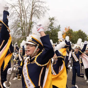 BMB homecoming parade 2024 fist pumps