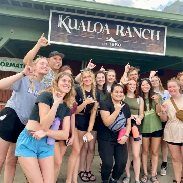 student group at day tour of eco ranch in Hawaii