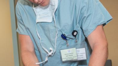 Blugold Innovator Scholar at Mayo Red Line drill