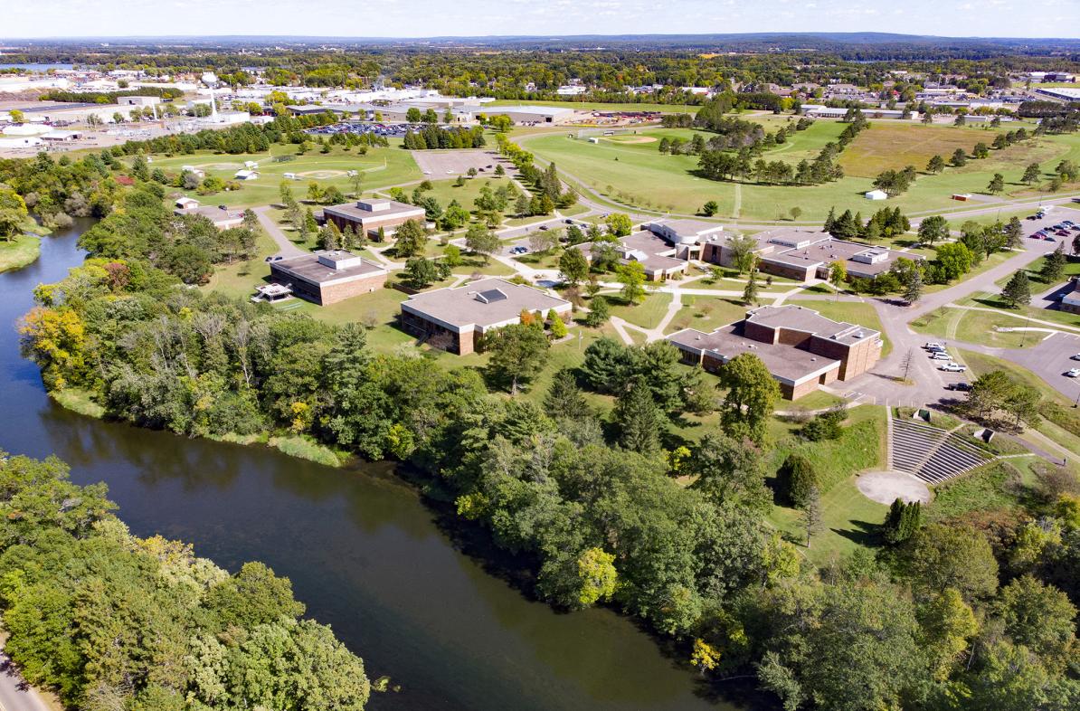 Aerial view of UW-Eau Claire – Barron County