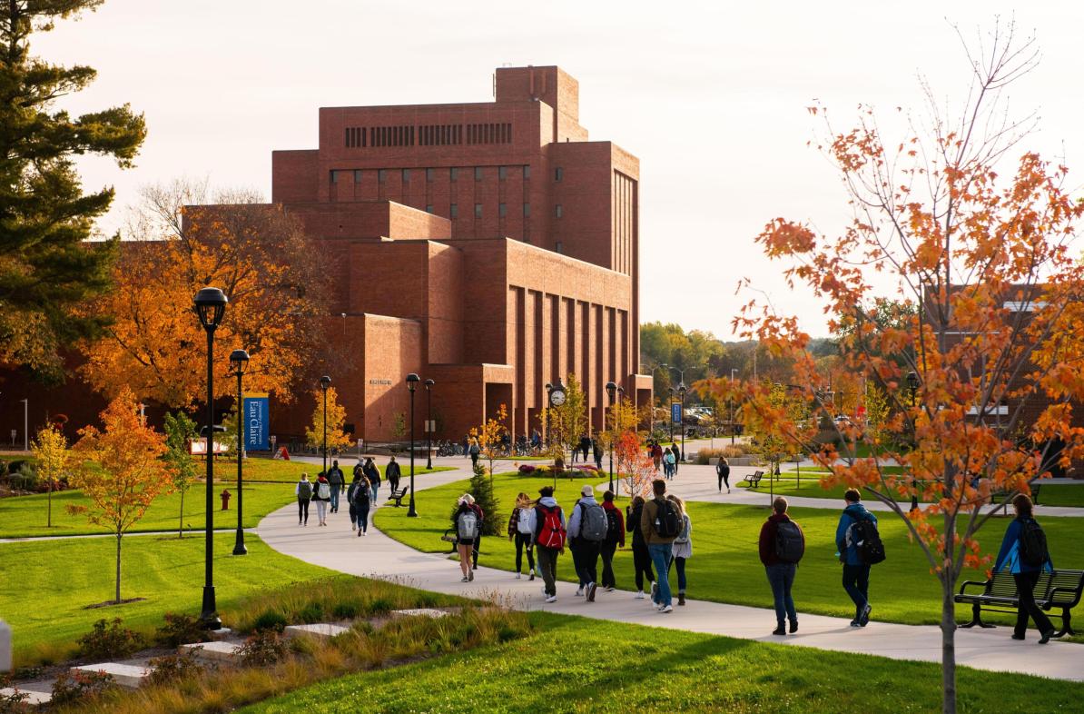 Students make their way through Garfield avenue on lower campus.