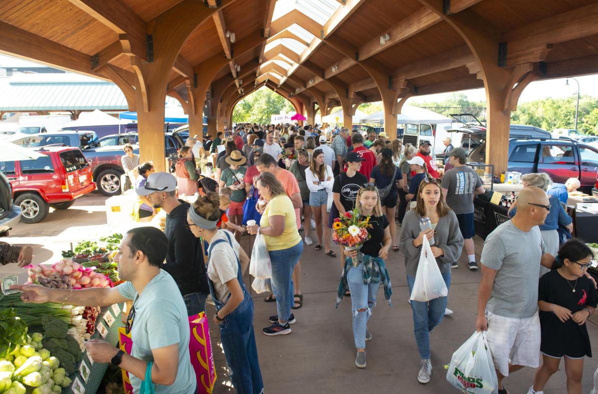 A UW-Eau Claire research team is working with the Eau Claire Downtown Farmers Market on a program that helps community members who are food insecure. (Photo by Shane Opatz)